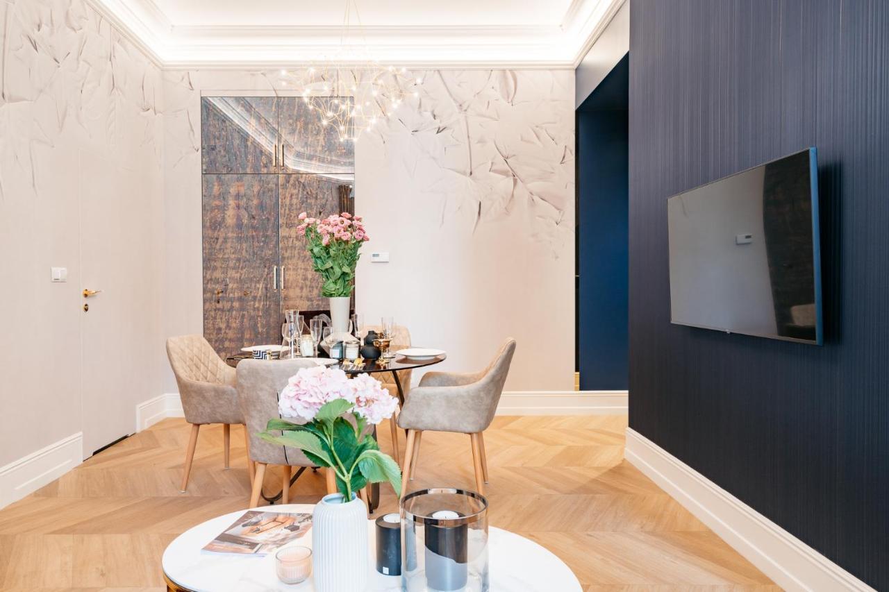 Dandelion Apartment - Loftaffair Cracovia Esterno foto