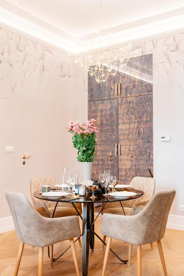 Dandelion Apartment - Loftaffair Cracovia Esterno foto