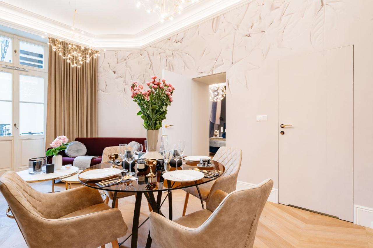Dandelion Apartment - Loftaffair Cracovia Esterno foto